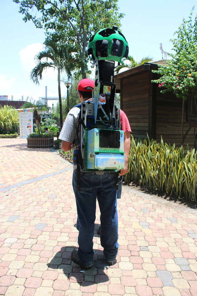 Metropolitanos agreden a personal de Google Street View en Guayaquil