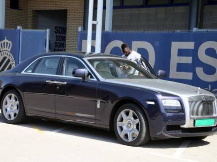 Felipe Caicedo compró su Rolls-Royce con crédito del Biess.