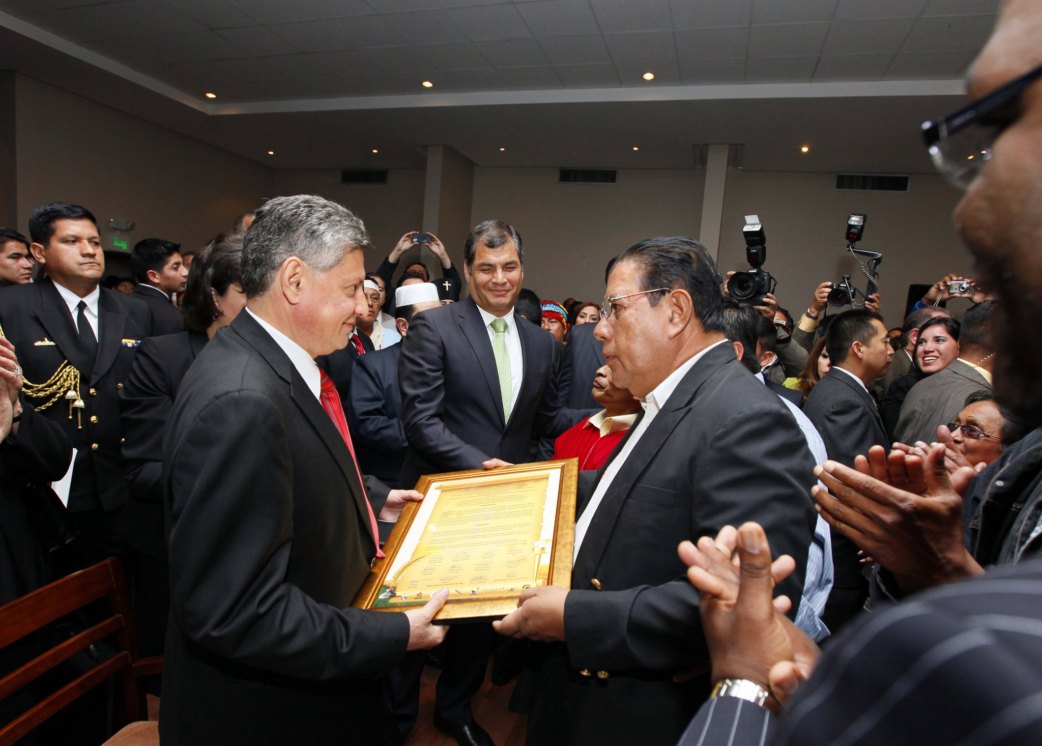 Correa viaja a Surinam en busca de su primo Pedro Delgado