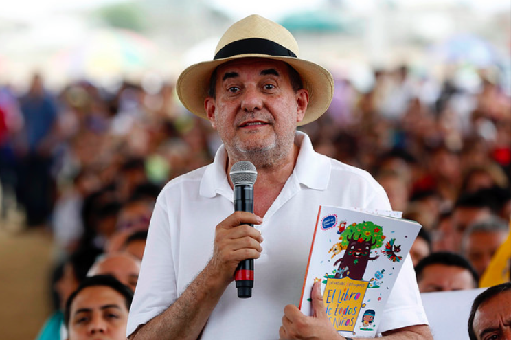 Lenín promete despertar a Freddy Ehlers cuando llegue a la presidencia