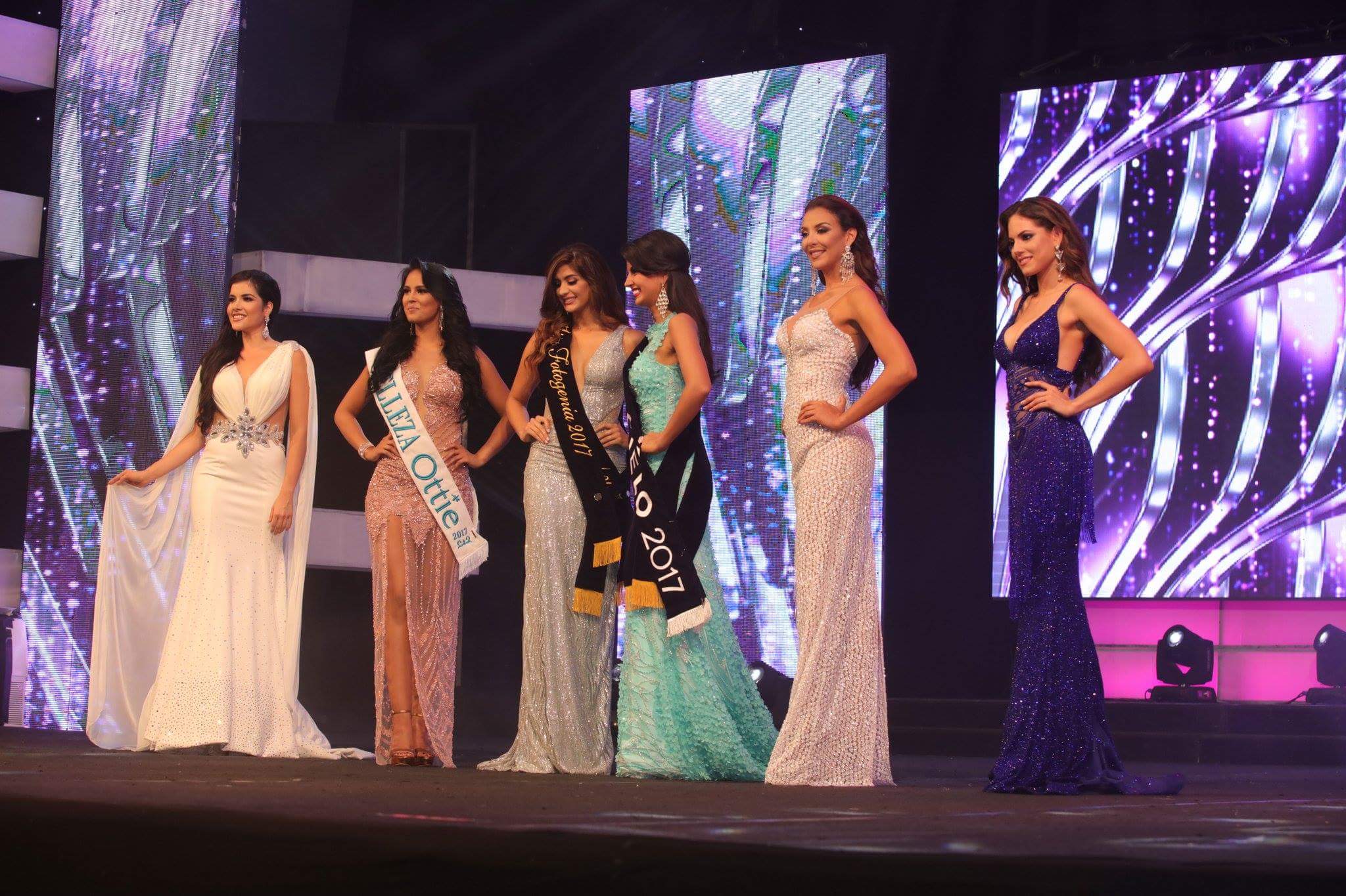 CNE le da la victoria a Lenín en el Miss Ecuador
