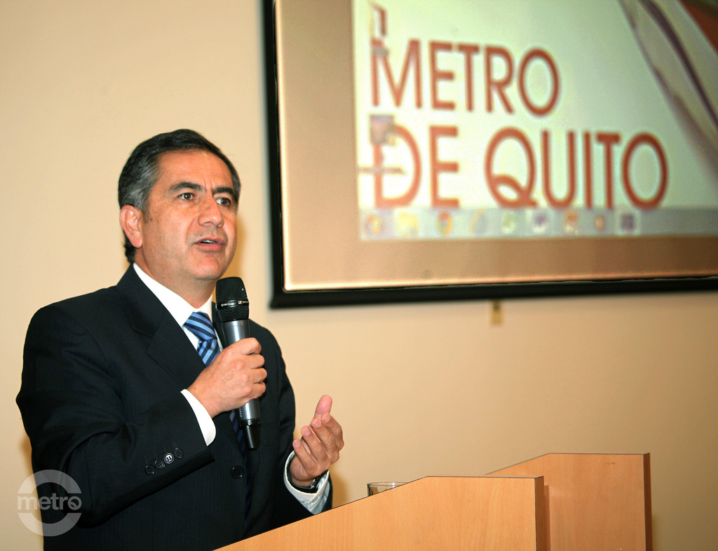 Augusto Barrera construirá un Metro para agilizar el ingreso a las universidades