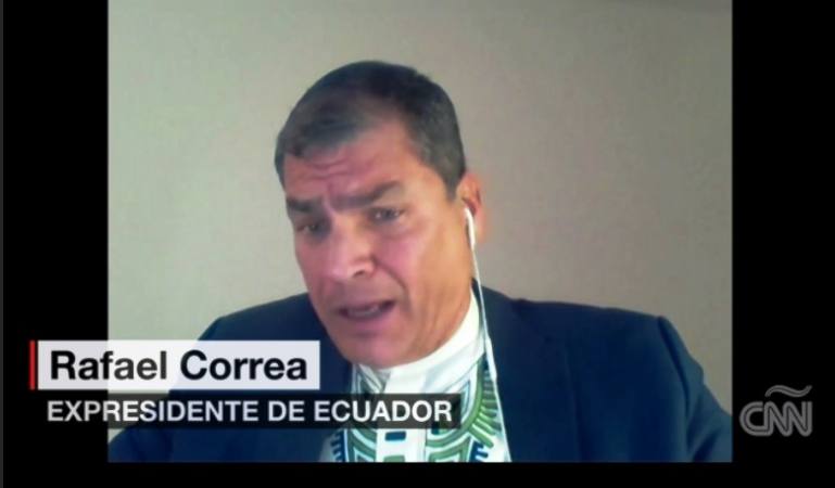 "Estoy en CNN porque en el país no me paran bola y aún no me invitan a Telesur" dijo Correa