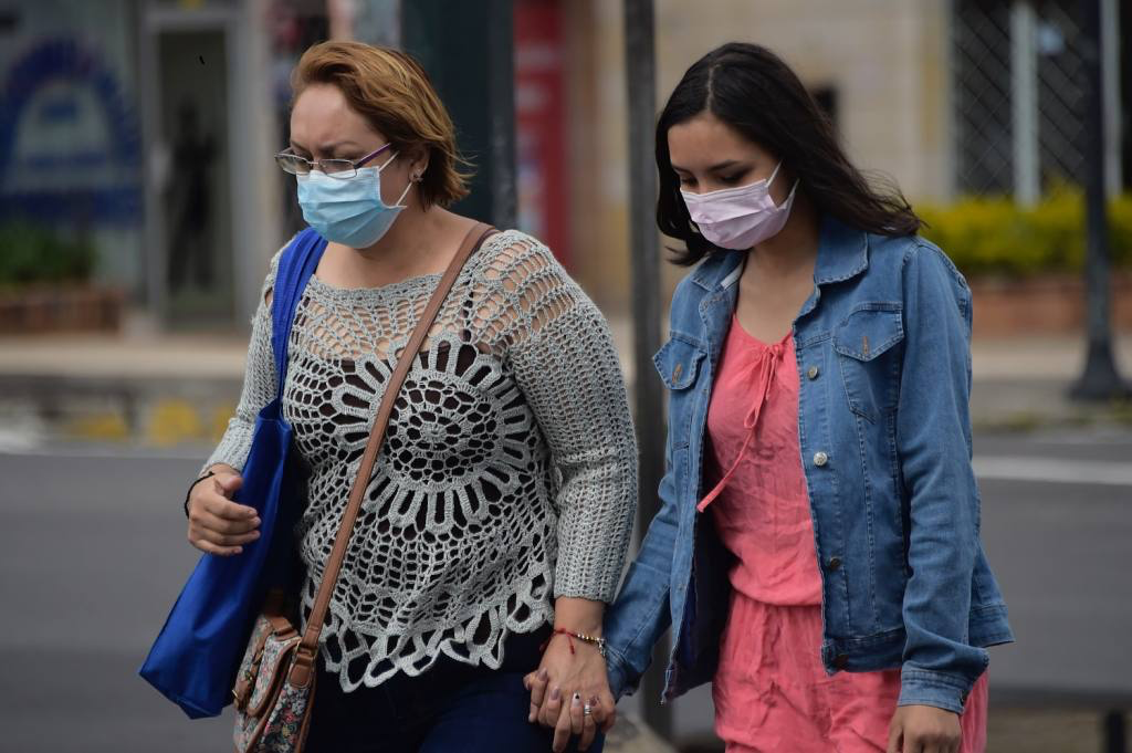 ¿Puedo salir de casa? aquí resolvemos todas tus dudas sobre la cuarentena